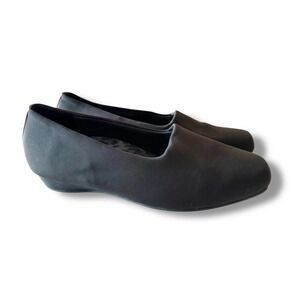 VIONIC Powell Women's 8 W Black Textile Low Wedge Slip On Loafer Orthaheel Shoes